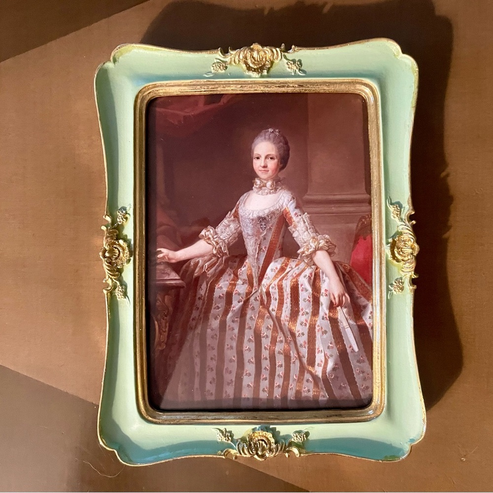 5x7 inches- Elegant Green and Gold Picture Frame